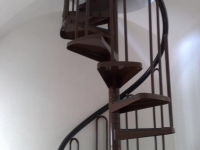 04.SCALA A CHIOCCIOLA