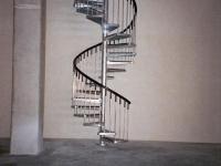 12.SCALA A CHIOCCIOLA